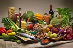 photo-of-mediterranean-diet-foods.jpg