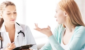 Woman consulting doctor about Garcinia